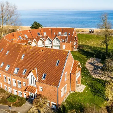 Apartmán Terrassen-fewo Seaside Am Ostseestrand Inkl Schwimmbad Und Strandkorb *