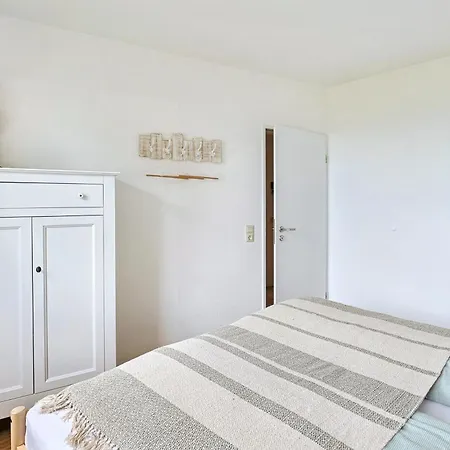 Apartmán Terrassen-fewo Seaside Am Ostseestrand Inkl Schwimmbad Und Strandkorb
