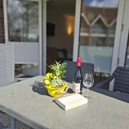 Lejlighed Terrassen-fewo Seaside Am Ostseestrand Inkl Schwimmbad Und Strandkorb